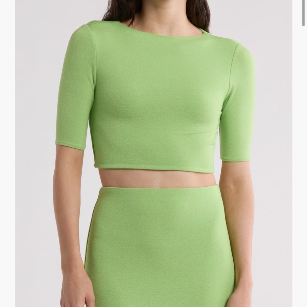 Naked Wardrobe kiwi Green Women's Crop Top NWT SIZE m